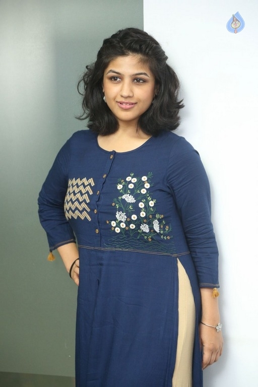 Supriya Isola Latest Photos - 26 / 38 photos