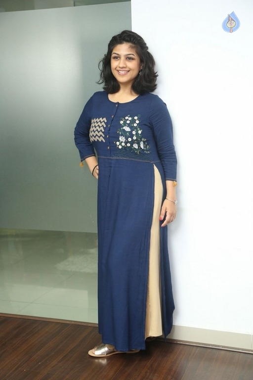 Supriya Isola Latest Photos - 27 / 38 photos