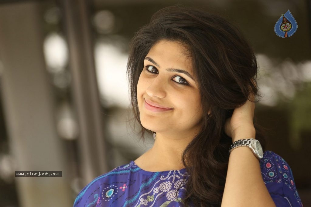 Supriya Isola New Photos - 17 / 101 photos