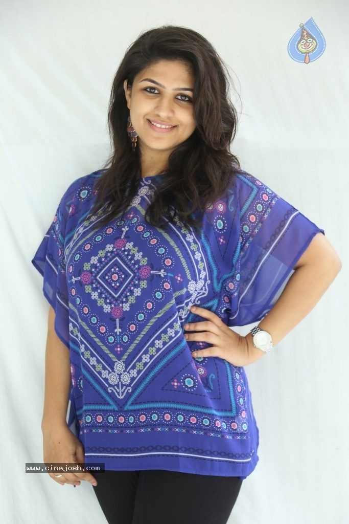Supriya Isola New Photos - 21 / 101 photos