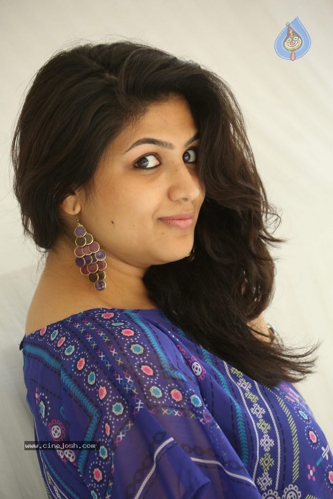 Supriya Isola New Photos - 90 / 101 photos