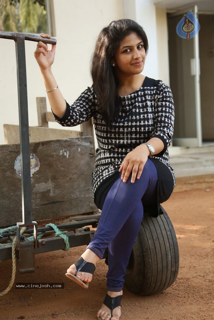 Supriya Isola New Photos - 53 / 85 photos