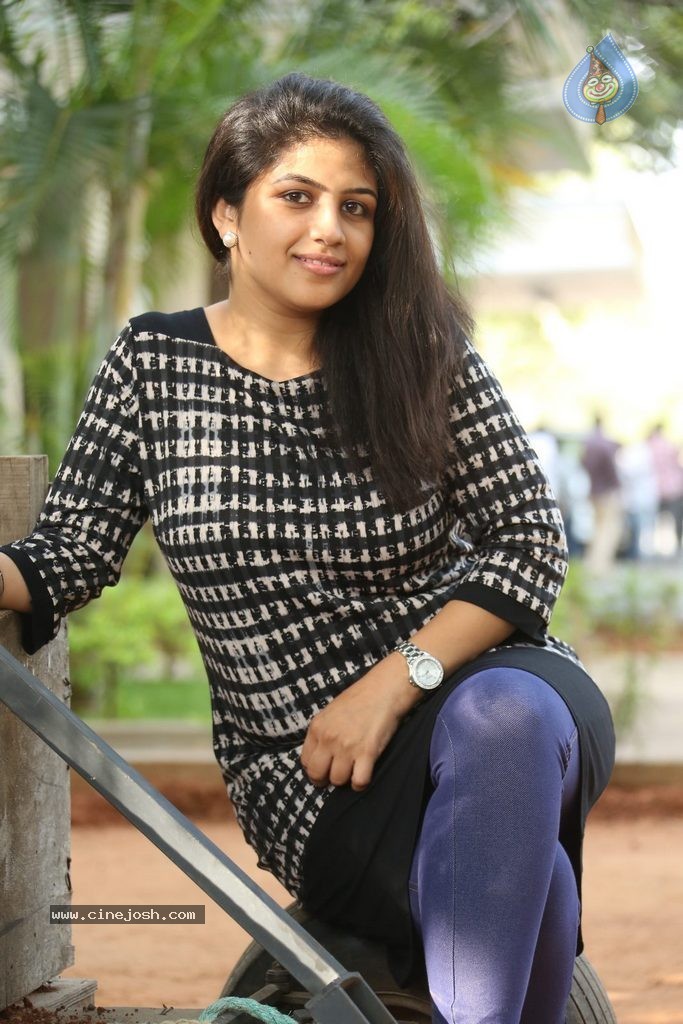Supriya Isola New Photos - 68 / 85 photos