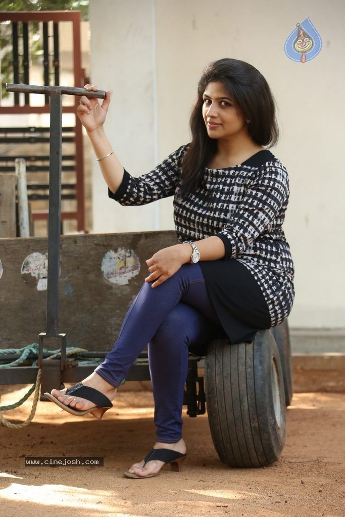 Supriya Isola New Photos - 77 / 85 photos