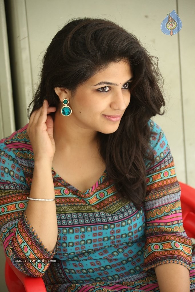 Supriya Isola New Stills - 6 / 90 photos