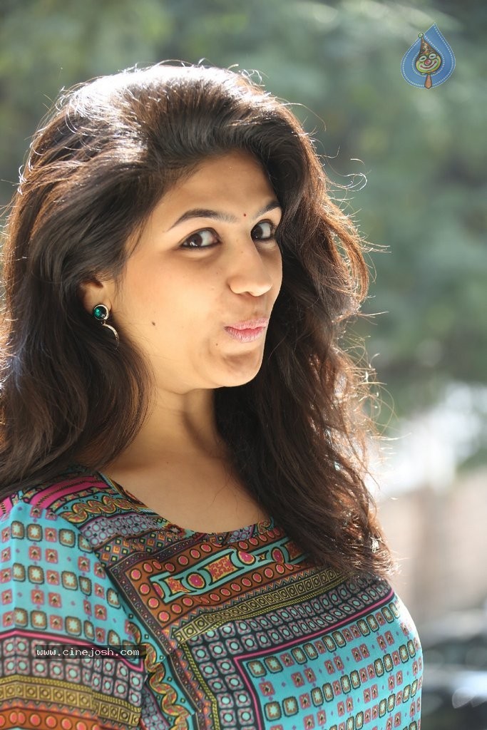Supriya Isola New Stills - 31 / 90 photos