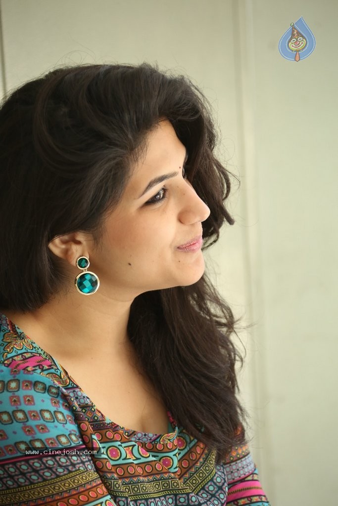 Supriya Isola New Stills - 43 / 90 photos