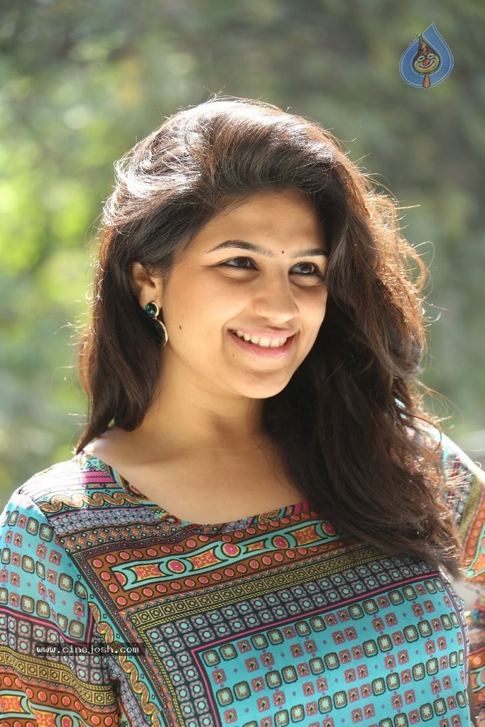 Supriya Isola New Stills - 67 / 90 photos