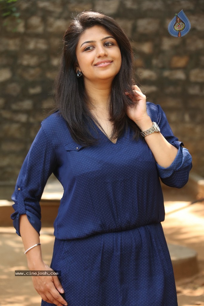 Supriya Isola New Stills - 50 / 124 photos