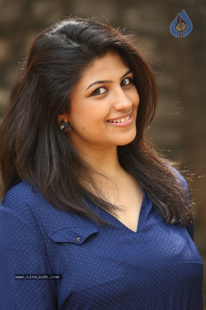 Supriya Isola New Stills - 60 / 124 photos