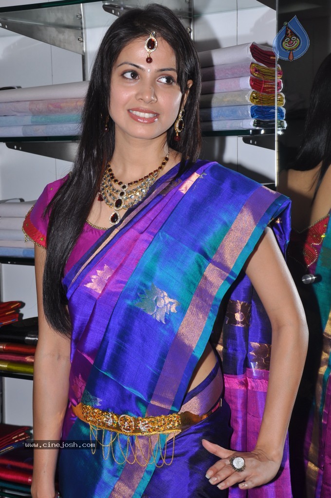 Supriya Shailaja Latest Stills - 14 / 55 photos