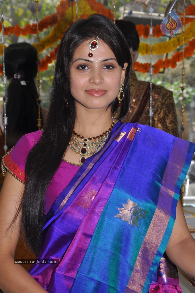 Supriya Shailaja Latest Stills - 25 / 55 photos