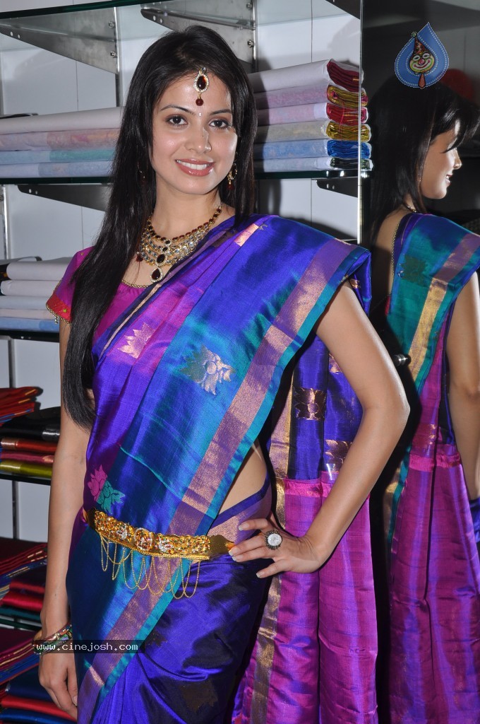 Supriya Shailaja Latest Stills - 33 / 55 photos