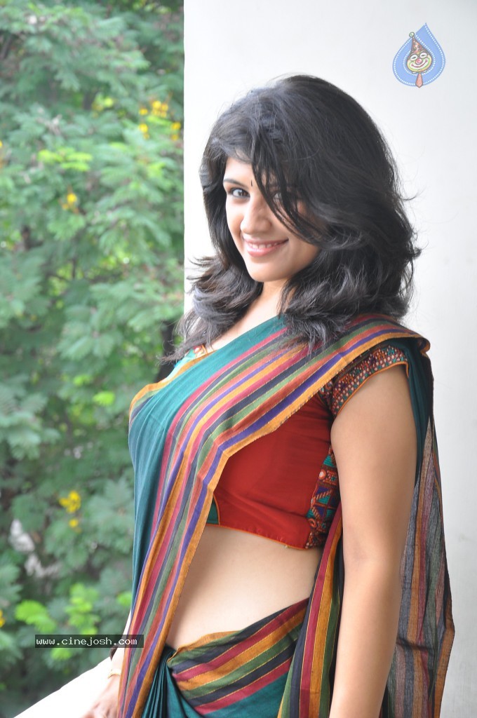 Supriya Shailaja New Stills - 16 / 37 photos