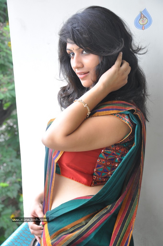 Supriya Shailaja New Stills - 31 / 37 photos