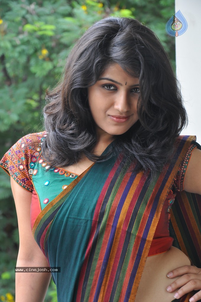 Supriya Shailaja New Stills - 33 / 37 photos