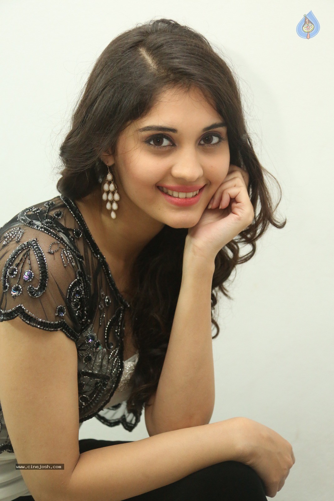 Surabhi New Gallery - Photo 21 of 60