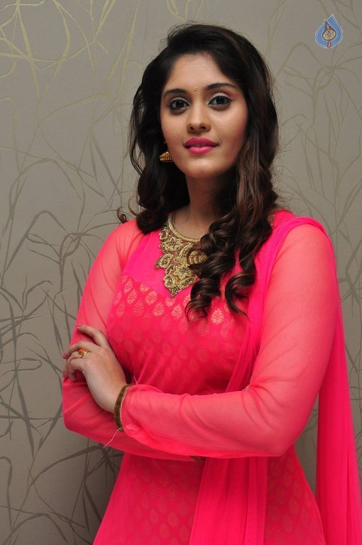 Surabhi Photos - 8 / 29 photos