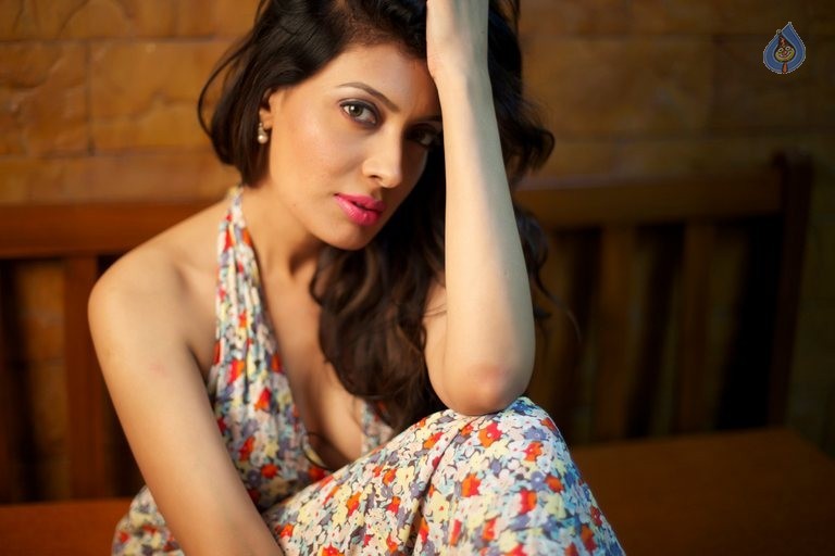 Surabhi Prabhu Latest Photos - 37 / 59 photos