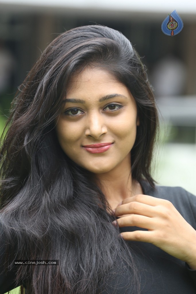 Sushma Raj New Gallery - 30 / 81 photos
