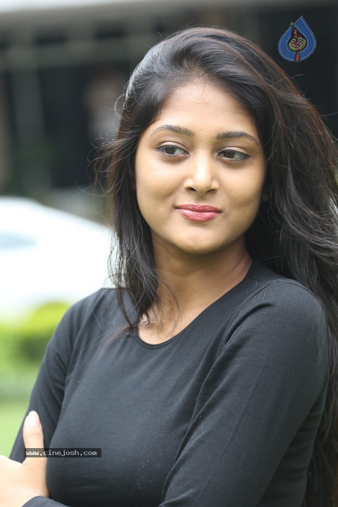 Sushma Raj New Gallery - 36 / 81 photos