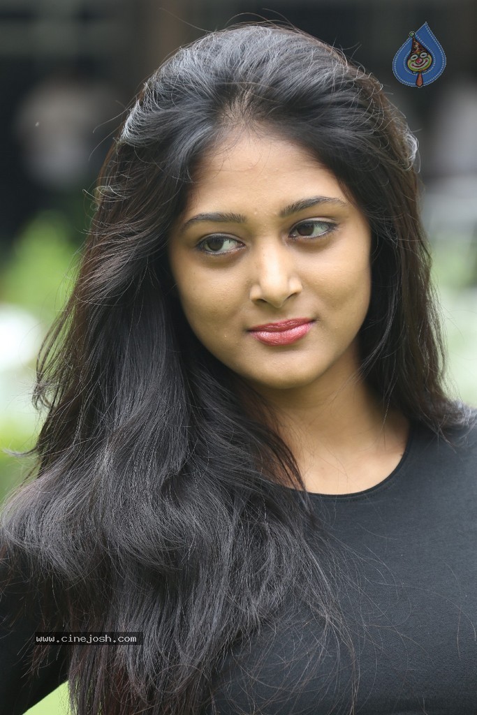 Sushma Raj New Gallery - 53 / 81 photos