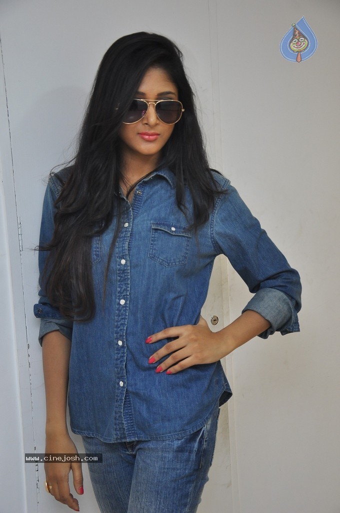 Sushma Raj New Photos - 18 / 108 photos