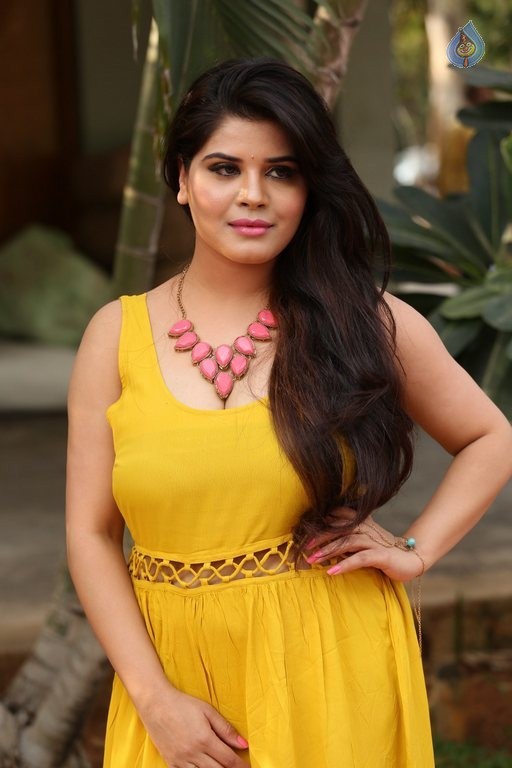 Swasti Semwal New Photos - 31 / 42 photos