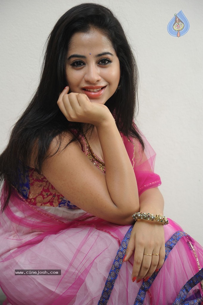 Swathi Dixit New Gallery - 34 / 70 photos