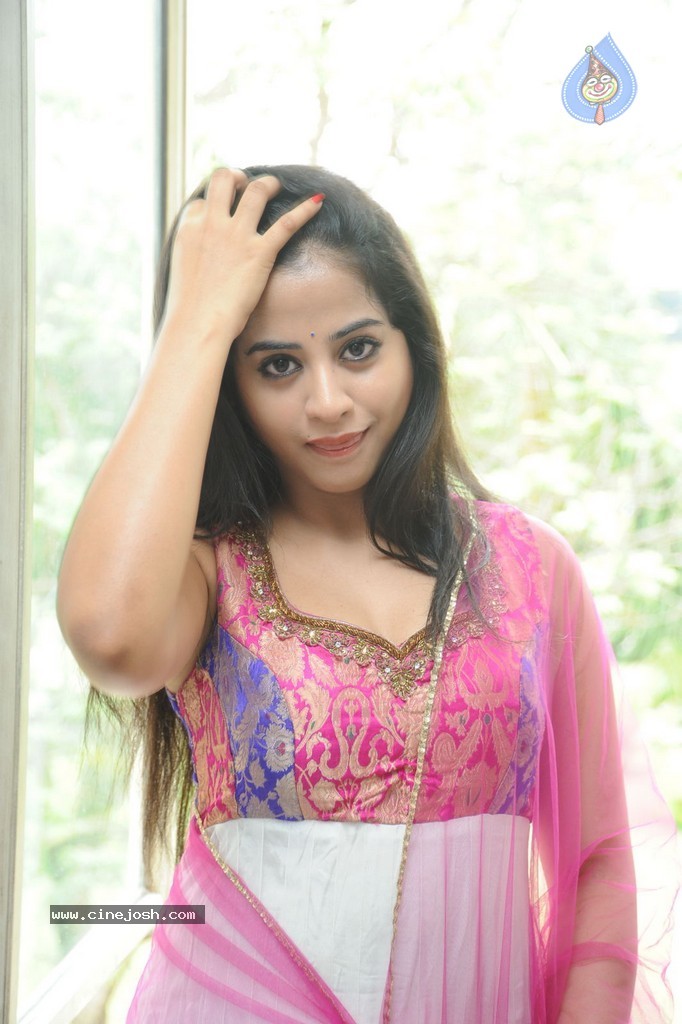Swathi Dixit New Gallery - 67 / 70 photos