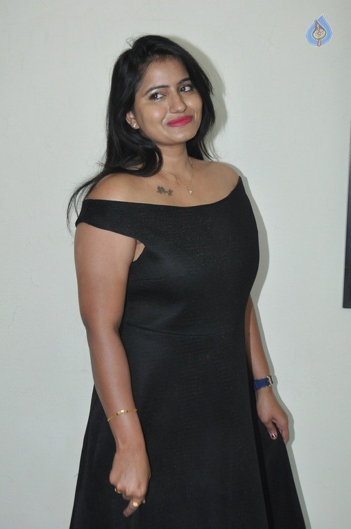 Swathi Reddy Latest Gallery - 10 / 41 photos