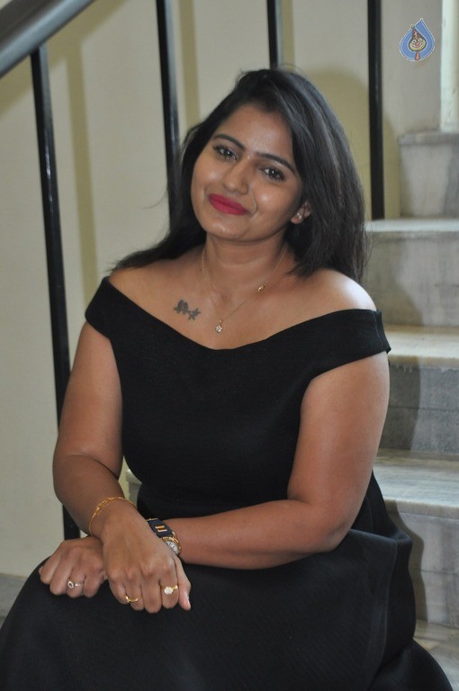 Swathi Reddy Latest Gallery - 30 / 41 photos