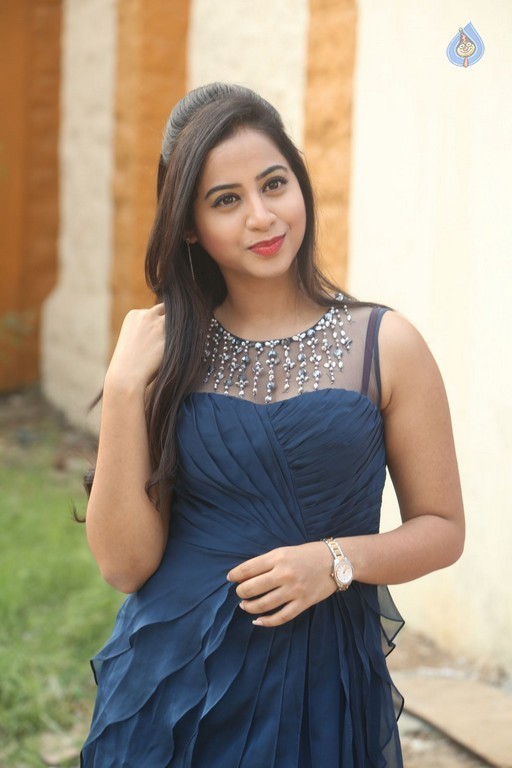 Swati Dixit Latest Photos - 18 / 31 photos
