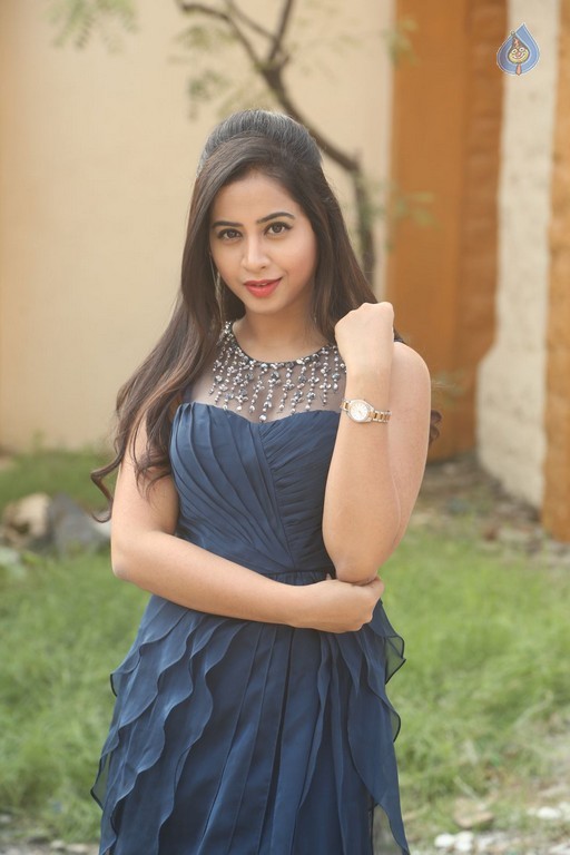Swati Dixit Latest Photos - 24 / 31 photos
