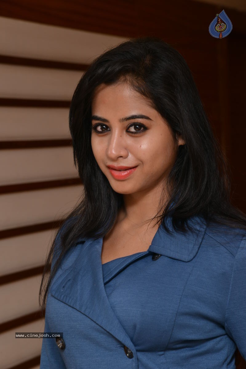 Swati Dixit New Photos - 6 / 60 photos