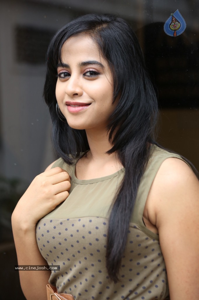 Swati Dixit New Photos - 30 / 54 photos