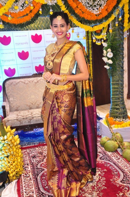 Swetha Jadhav Latest Gallery  - 26 / 34 photos