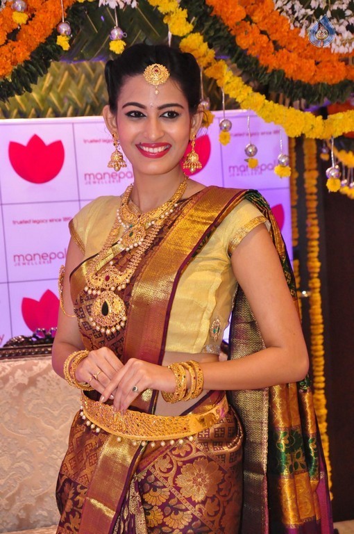 Swetha Jadhav Latest Gallery  - 31 / 34 photos