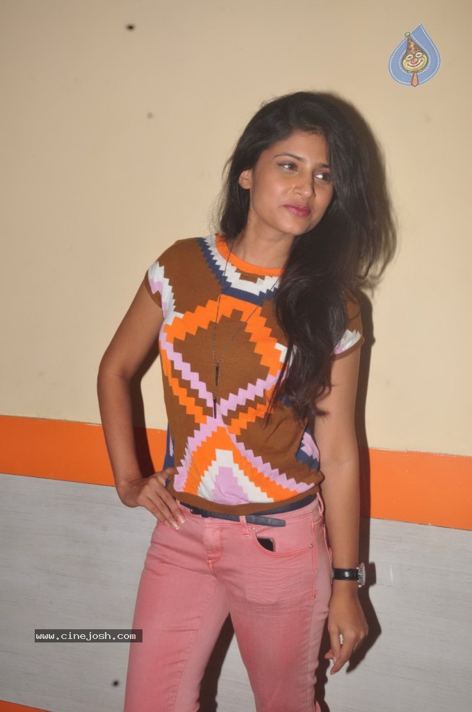 Swetha Pandit New Stills - 51 / 69 photos