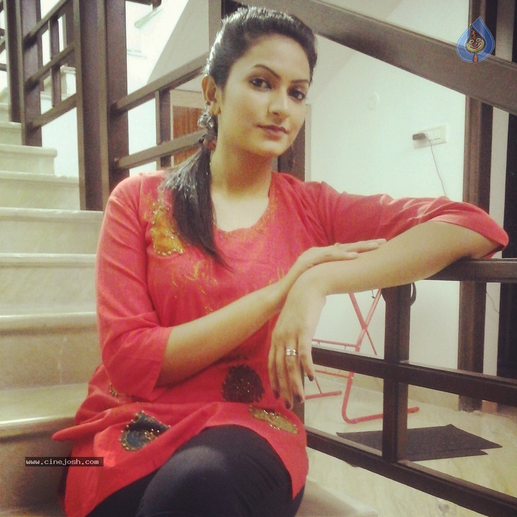 Swetha Varma Stills - 3 / 14 photos