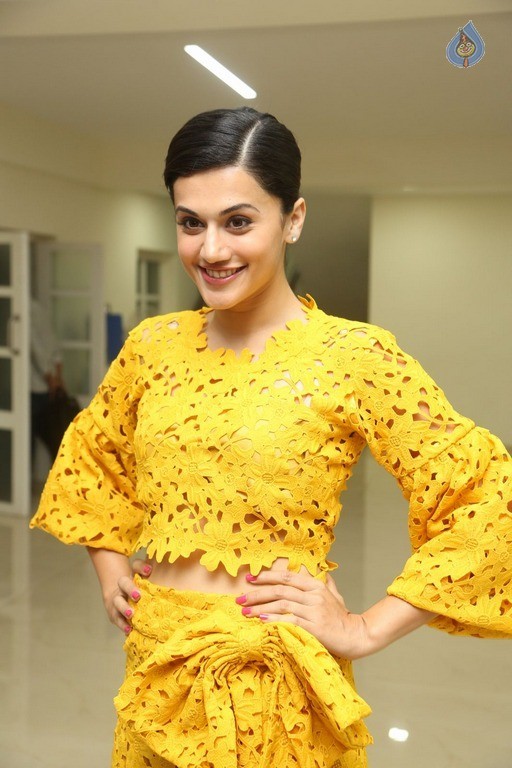 Taapsee Pannu Latest Photos - 26 / 42 photos