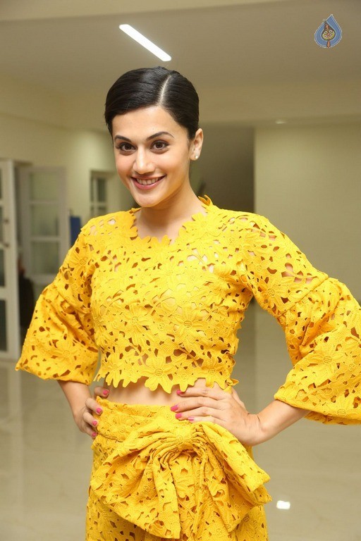 Taapsee Pannu Latest Photos - 35 / 42 photos