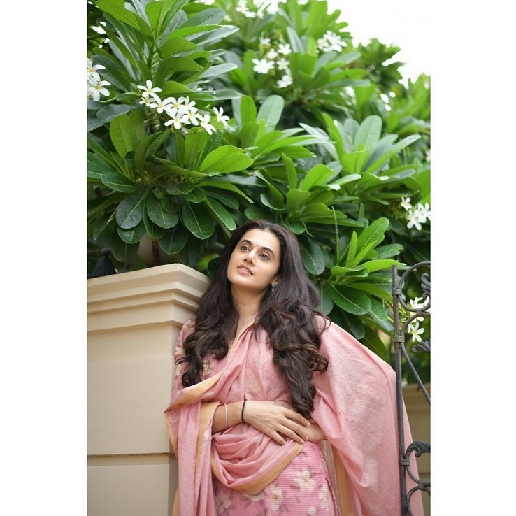 Taapsee Pannu Photos - 12 / 13 photos