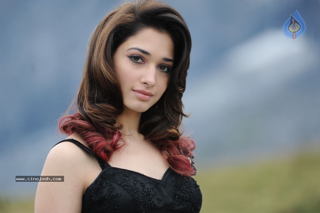 Tamanna Hot Photos - 10 / 151 photos