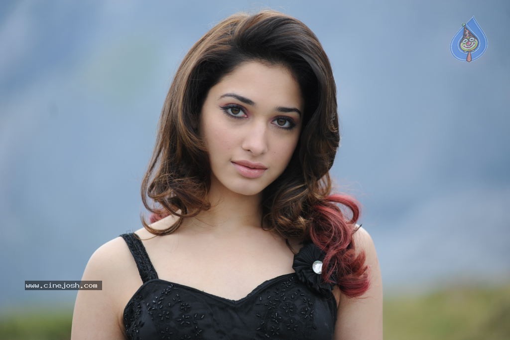 Tamanna Hot Photos - Photo 26 of 151