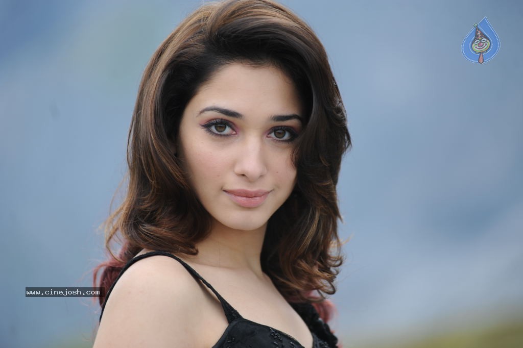 Tamanna Hot Photos - Photo 65 of 151