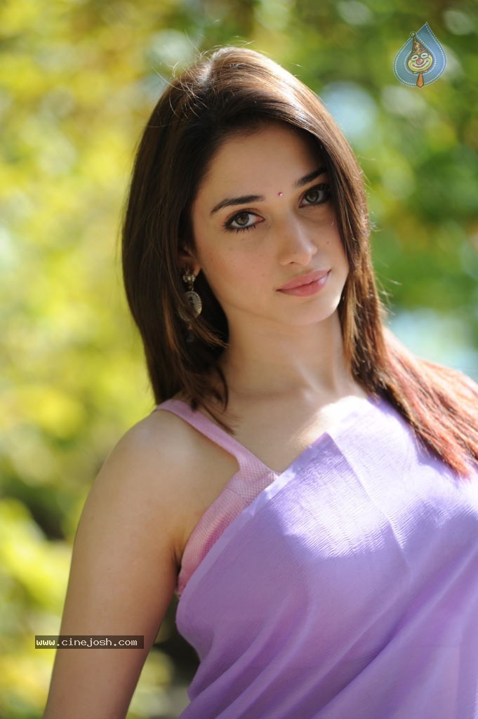 Tamanna Hot Photos - 19 / 70 photos