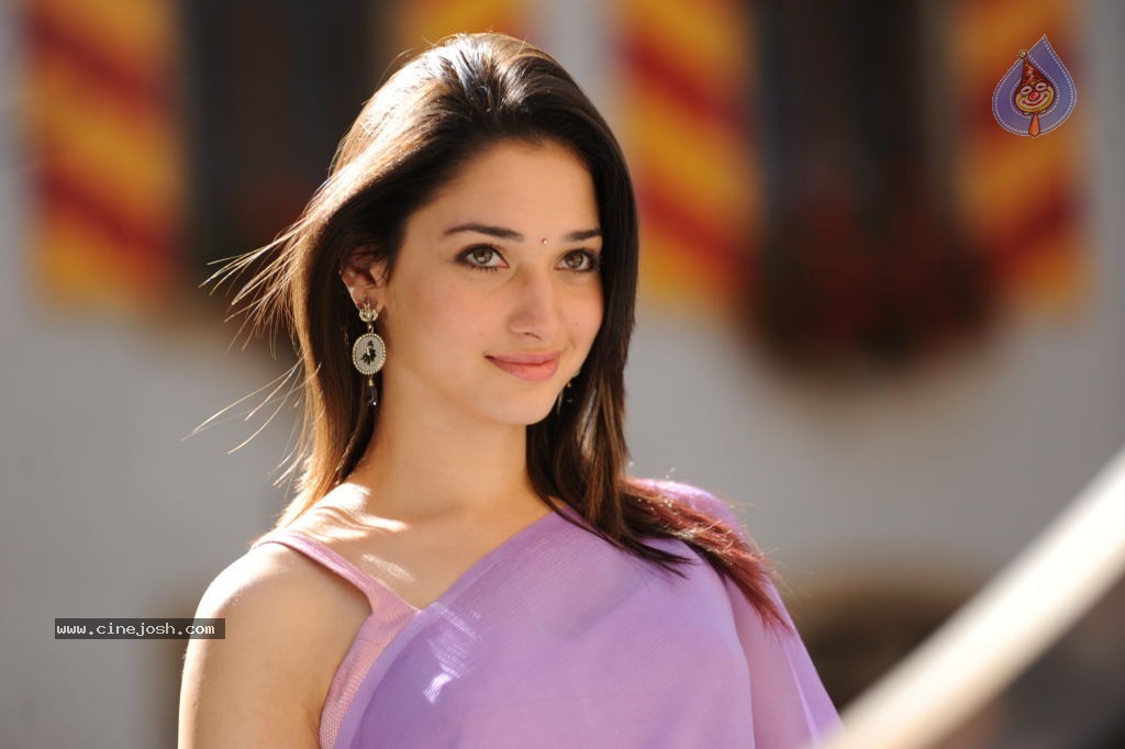 Tamanna Hot Photos - 37 / 70 photos