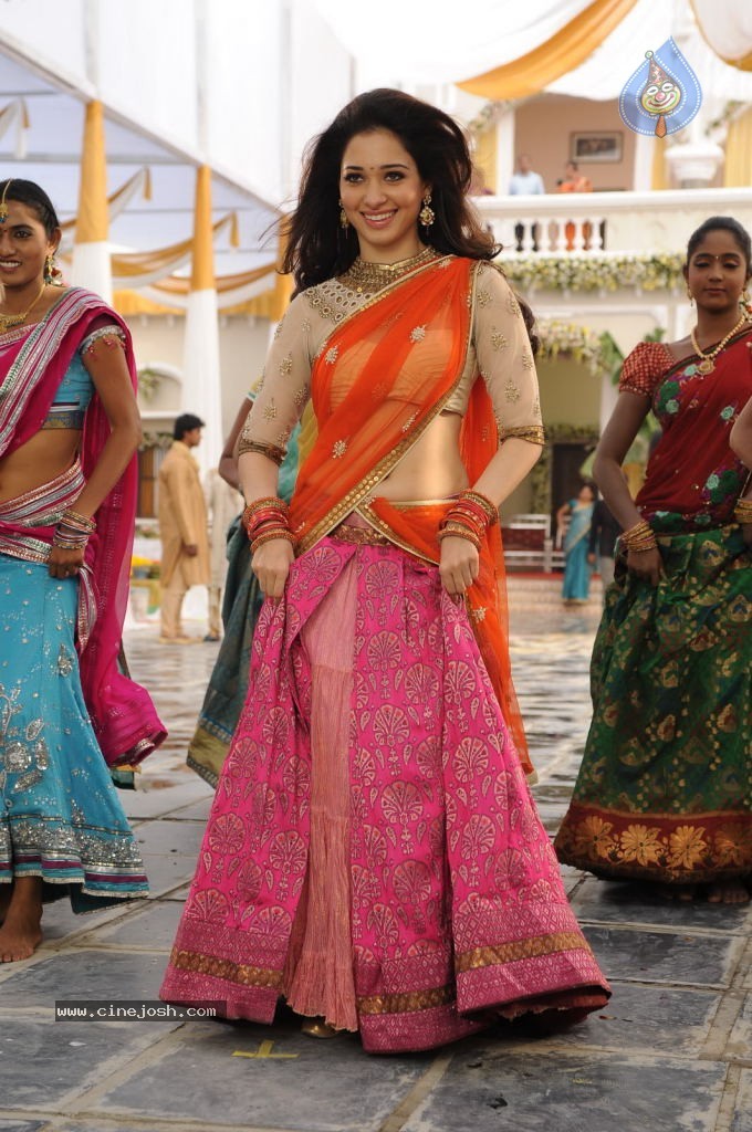 Tamanna Hot Stills - 6 / 41 photos