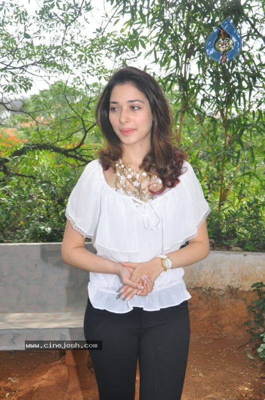 Tamanna Latest Stills - 19 / 30 photos